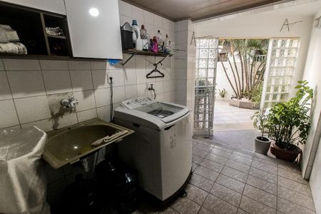 Casa para alugar com 300m², 5 quartos e 3 vagasÁrea de Serviço