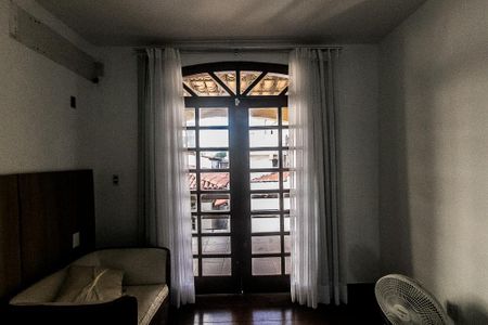 Casa para alugar com 300m², 5 quartos e 3 vagasQuarto 2
