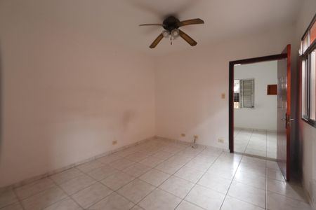 Sala de casa para alugar com 3 quartos, 150m² em Jardim Santa Adelia, São Paulo