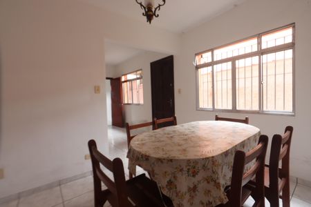 Sala de Jantar de casa para alugar com 3 quartos, 150m² em Jardim Santa Adelia, São Paulo