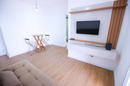 Sala de apartamento à venda com 2 quartos, 67m² em Vila Primavera, São Paulo
