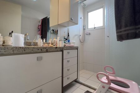 Apartamento para alugar com 174m², 4 quartos e 3 vagasBanheiro da Suíte 2