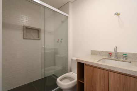 Apartamento para alugar com 80m², 2 quartos e 1 vagaBanheiro da Suíte 2