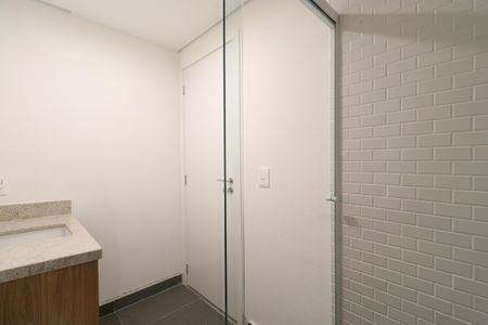 Apartamento para alugar com 80m², 2 quartos e 1 vagaBanheiro da Suíte 2