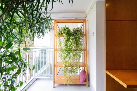 Apartamento à venda com 88m², 3 quartos e 2 vagas Apartamento à venda com 88m², 3 quartos e 2 vagasVaranda