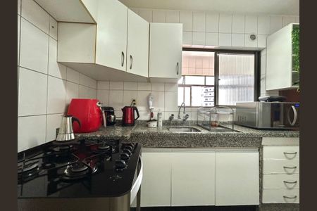 Apartamento para alugar com 240m², 4 quartos e 2 vagasCozinha 