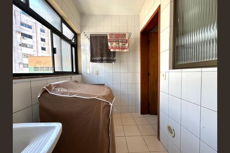 Apartamento para alugar com 240m², 4 quartos e 2 vagasÁrea de Serviço