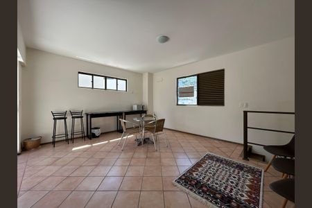 Apartamento para alugar com 240m², 4 quartos e 2 vagasSala 2