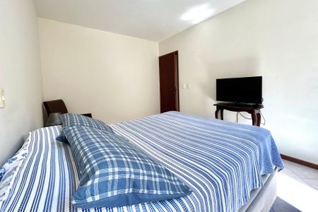 Apartamento para alugar com 240m², 4 quartos e 2 vagasQuarto 2