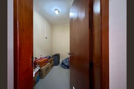 Apartamento para alugar com 240m², 4 quartos e 2 vagasHome Box