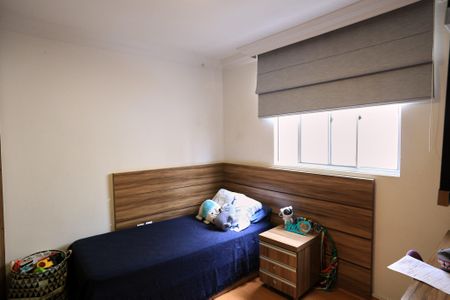 Apartamento à venda com 160m², 4 quartos e 2 vagas Apartamento à venda com 160m², 4 quartos e 2 vagasQuarto