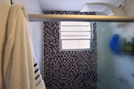 Apartamento à venda com 160m², 4 quartos e 2 vagas Apartamento à venda com 160m², 4 quartos e 2 vagasBanheiro da Suíte