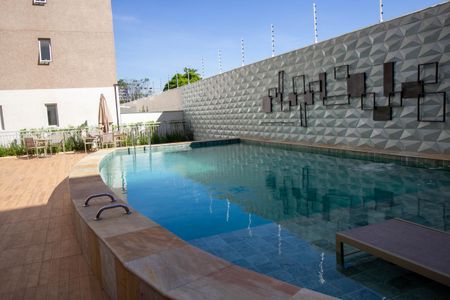 Apartamento à venda com 37m², 2 quartos e sem vagaÁrea comum - Piscina