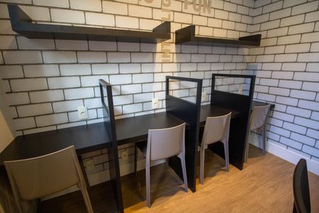 Apartamento à venda com 37m², 2 quartos e sem vagaÁrea comum - Home Office