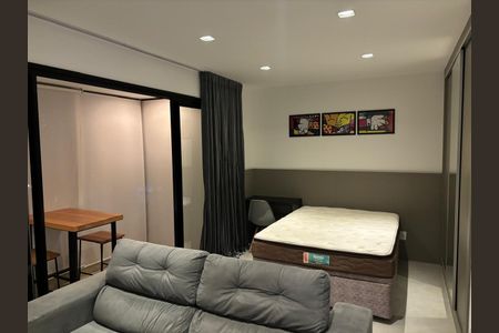 Foto 03 de apartamento para alugar com 1 quarto, 36m² em Campo Belo, São Paulo
