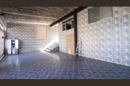 Casa à venda com 300m², 4 quartos e 4 vagas