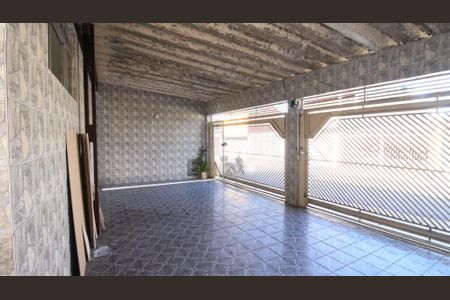 Casa à venda com 300m², 4 quartos e 4 vagas