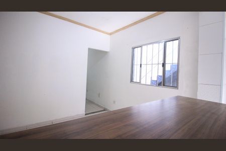Casa à venda com 300m², 4 quartos e 4 vagas