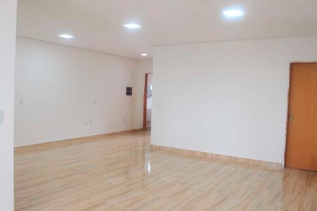 Sala de casa para alugar com 2 quartos, 80m² em Vila Palmares, São Caetano do Sul