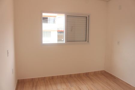 Quarto 1 de casa para alugar com 2 quartos, 80m² em Vila Palmares, São Caetano do Sul