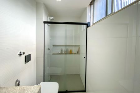 Apartamento à venda com 195m², 3 quartos e 1 vagaBanheiro da Suíte 1