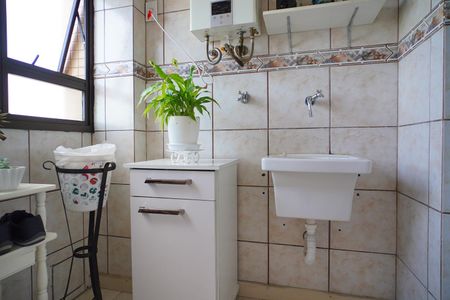 Apartamento à venda com 70m², 2 quartos e 1 vaga Apartamento à venda com 70m², 2 quartos e 1 vagaÁrea de serviço