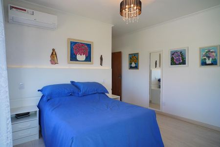 Apartamento à venda com 70m², 2 quartos e 1 vaga Apartamento à venda com 70m², 2 quartos e 1 vagaSuíte