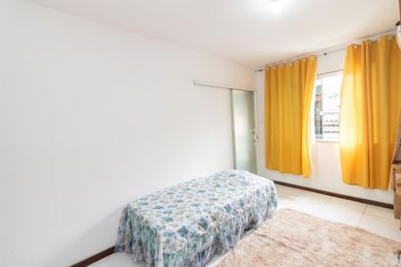 Casa para alugar com 300m², 4 quartos e 1 vaga Casa para alugar com 300m², 4 quartos e 1 vagaQuarto 2