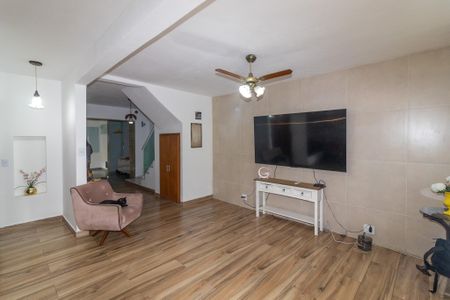 Sala de casa para alugar com 4 quartos, 300m² em Padre Miguel, Rio de Janeiro