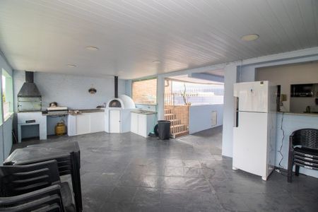 Casa para alugar com 300m², 4 quartos e 1 vaga Casa para alugar com 300m², 4 quartos e 1 vagaTerraço