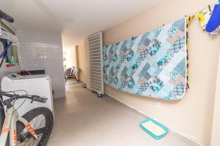 Casa para alugar com 300m², 4 quartos e 1 vaga Casa para alugar com 300m², 4 quartos e 1 vagaÁrea de Serviço 1