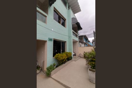 Casa para alugar com 300m², 4 quartos e 1 vaga Casa para alugar com 300m², 4 quartos e 1 vagaEntrada