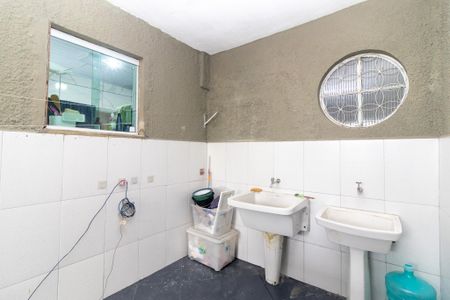 Casa para alugar com 300m², 4 quartos e 1 vaga Casa para alugar com 300m², 4 quartos e 1 vagaÁrea de Serviço 2