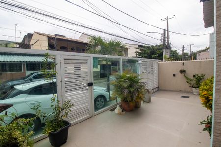 Casa para alugar com 300m², 4 quartos e 1 vaga Casa para alugar com 300m², 4 quartos e 1 vagaEntrada