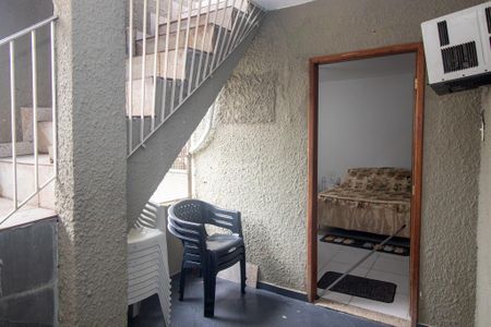 Área de Serviço 2 de casa para alugar com 4 quartos, 300m² em Padre Miguel, Rio de Janeiro