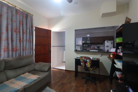 Casa à venda com 280m², 4 quartos e 4 vagasSala - Casa 2