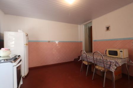 Casa à venda com 280m², 4 quartos e 4 vagasCozinha - Casa 1