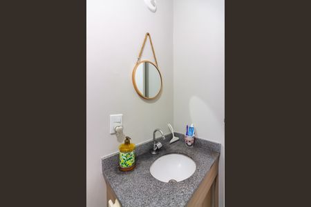 Apartamento à venda com 54m², 2 quartos e 1 vagaBanheiro 2