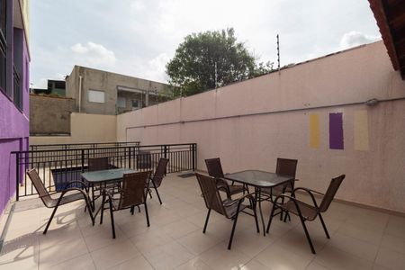 Apartamento à venda com 52m², 2 quartos e 1 vaga Apartamento à venda com 52m², 2 quartos e 1 vagaÁrea Comum - Piscina