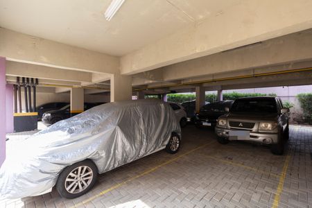 Apartamento à venda com 52m², 2 quartos e 1 vaga Apartamento à venda com 52m², 2 quartos e 1 vagaEstacionamento