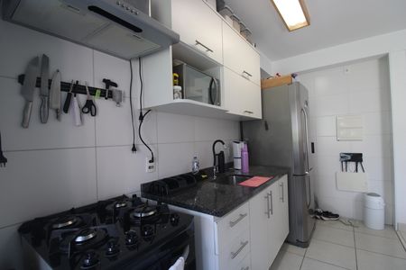 Apartamento à venda com 54m², 2 quartos e 1 vagaCozinha