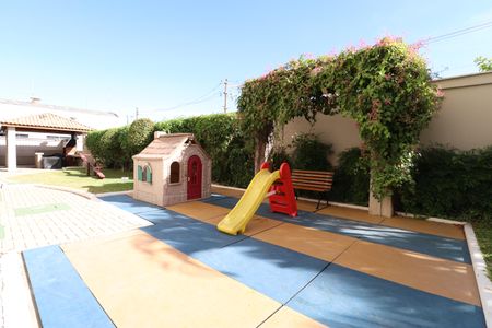 Apartamento para alugar com 70m², 2 quartos e 1 vagaÁrea comum - Playground