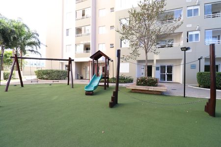 Apartamento para alugar com 70m², 2 quartos e 1 vagaÁrea comum - Playground