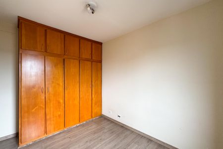 Apartamento para alugar com 76m², 2 quartos e 1 vaga Apartamento para alugar com 76m², 2 quartos e 1 vagaQuarto 2