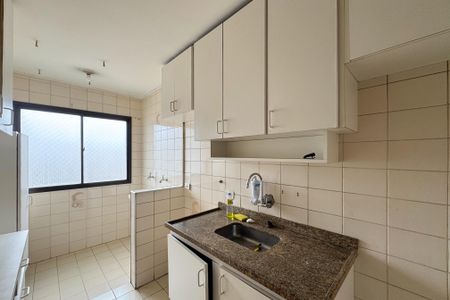 Apartamento para alugar com 76m², 2 quartos e 1 vaga Apartamento para alugar com 76m², 2 quartos e 1 vagaCozinha