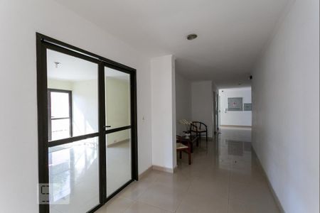 Apartamento para alugar com 76m², 2 quartos e 1 vaga Apartamento para alugar com 76m², 2 quartos e 1 vagaÁrea comum - Hall
