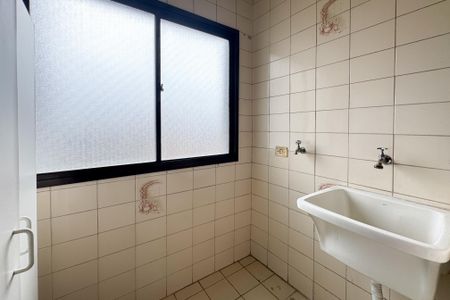 Apartamento para alugar com 76m², 2 quartos e 1 vaga Apartamento para alugar com 76m², 2 quartos e 1 vagaÁrea de Serviço