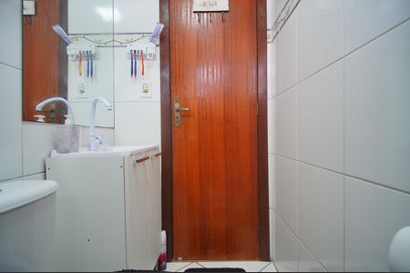 Apartamento à venda com 76m², 2 quartos e 1 vagaBanheiro