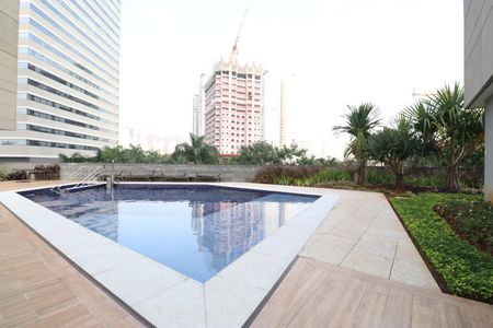 Apartamento à venda com 60m², 2 quartos e 1 vagaÁrea comum - Piscina