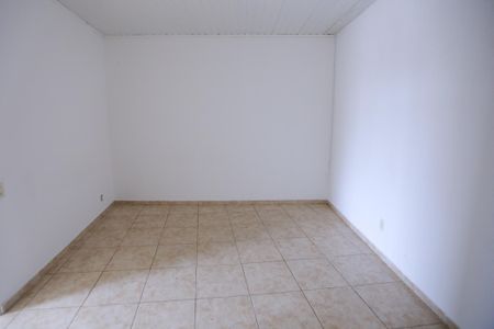 Quarto de casa para alugar com 1 quarto, 50m² em Vila Francos, São Paulo